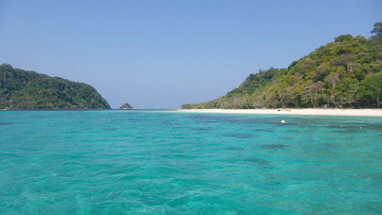 Schnorchelplatz zwischen den beiden Koh Roks