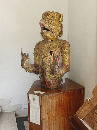 Bugfigur einer königlichen Barke