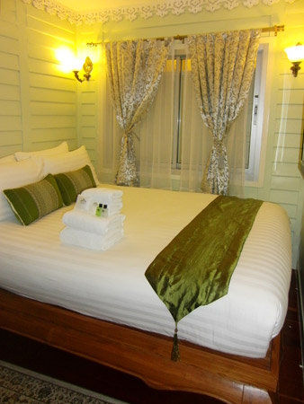 das kleine, aber gemütliche Schlafzimmer