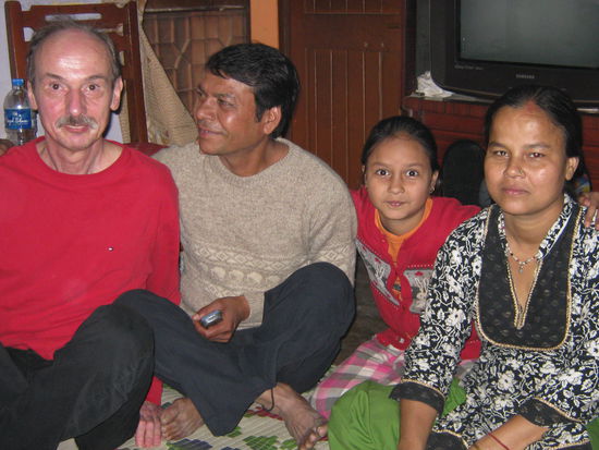 Bei Anita und Bangali zu Hause, mit Tochter Priya