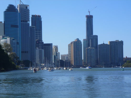 Der Blick auf das "Valley" von der "CityCat" aus