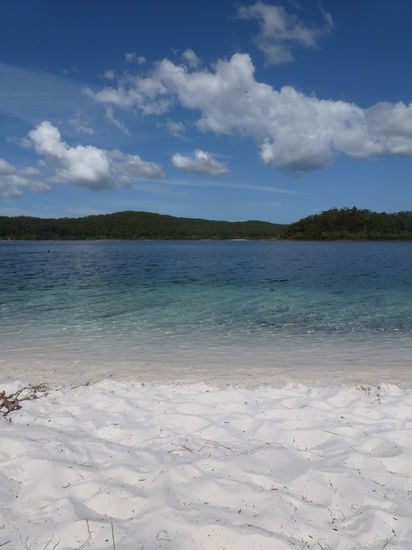 "Lake McKenzie"