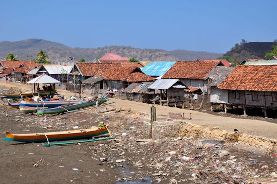 eines der vielen Dörfer auf Sumbawa, durch das ich gefahren bin