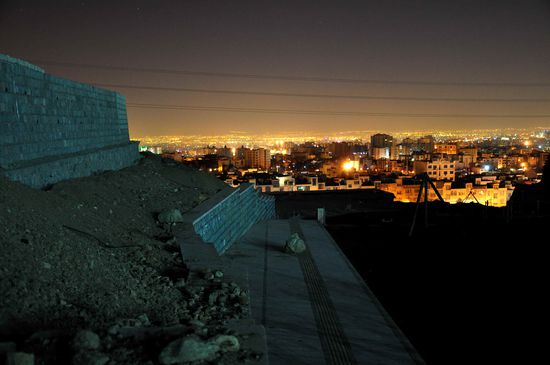 Tehran bei Nacht