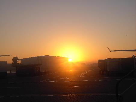 Sonnenaufgang at London Heathrow