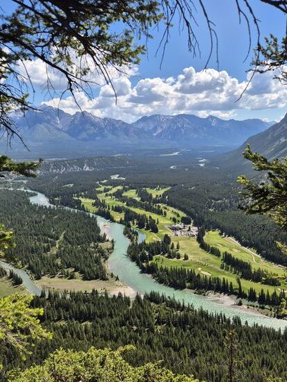Der Golfplatz im Bow Valley. Er gehört zu den besten und schönsten Plätzen der Welt