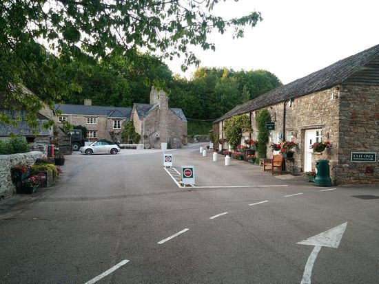 Die Einfahrt zum Campingplatz Dornafield