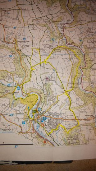 Die Wanderung führte uns ca. 12 km bergauf und bergab durch Wälder und über Wiesen des Exmoors.