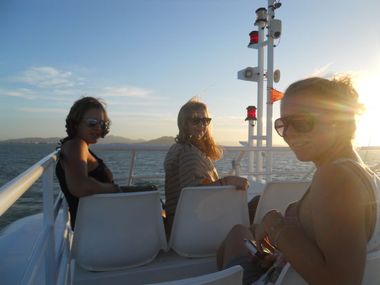 Rückfahrt mit der Fähre bei Sonnenuntergang