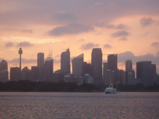 Sydney Skyline bei Abenddämmerung