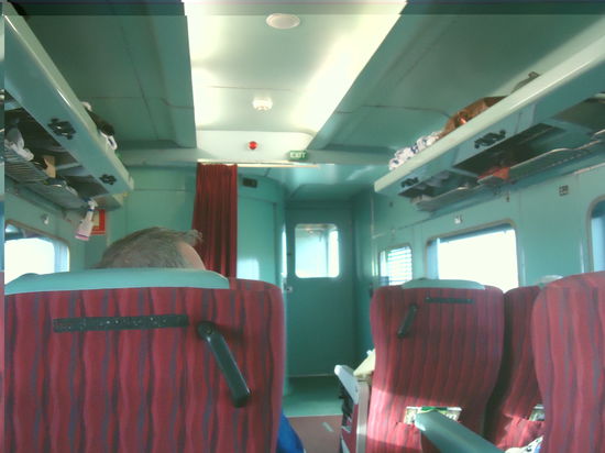 Im Zug - die Bequemlichkeit sieht man fast schon auf dem Bild 