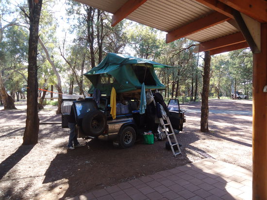 am ersten Campingplatz