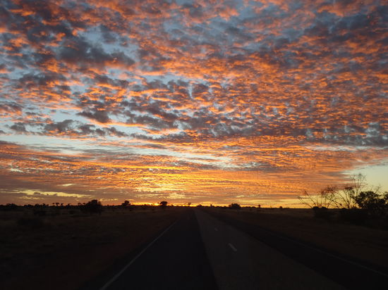 während der Fahrt der Sonnenuntergang 