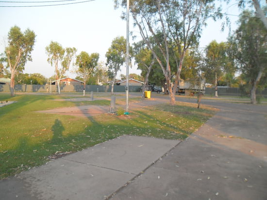 Unser Campingplatz - gegen Ende war der nie ausgebucht da es Nebensaison wird. Ganz hinten in der Ecke stehen wir 