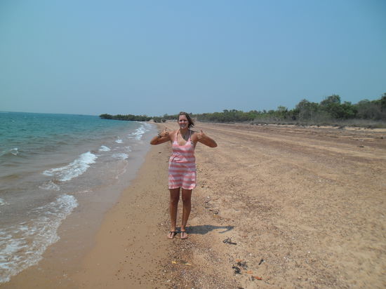 yeaaaah wir sind am Honeymoonbeach! ^^ nicht wirklich schön...