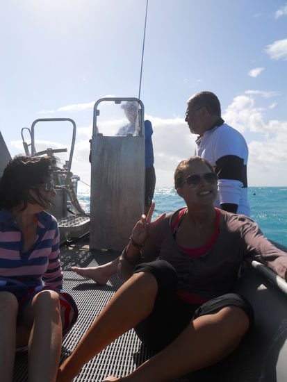 Ich auf dem kleinen Speedbootle zur Sandinsel