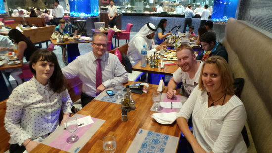 Das war in diesem superleckeren Seafoodrestaurant - mit Scheich als background 