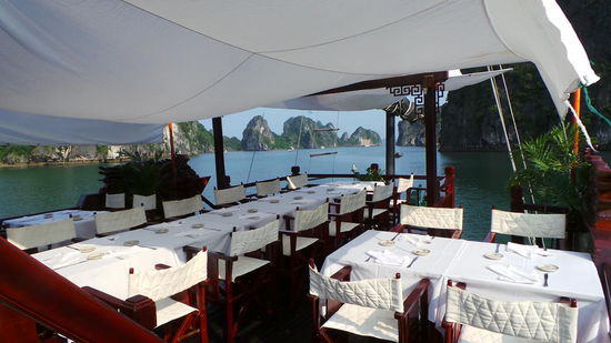 Frühstück an Deck!