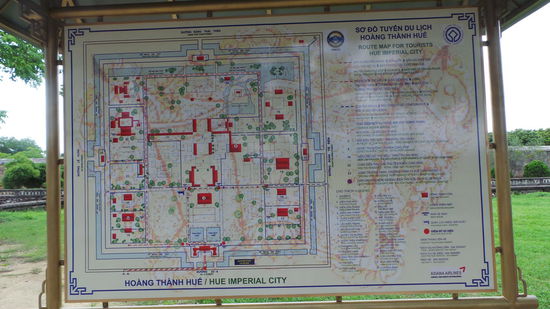 und so sah es mal aus - drum herum eine große Mauer