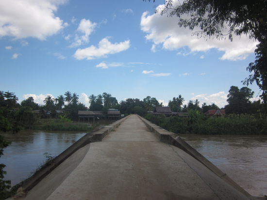 die Verbindungsbrücke