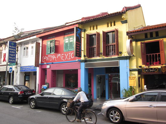 diese kleinen süßen Häuschen stehen Reihe an Reihe... ich liebe es