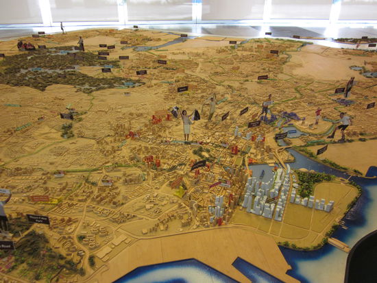 Das finde ich ist am witzigsten gemacht.....