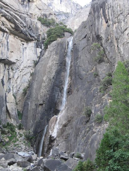 Lower Yosemite Fall