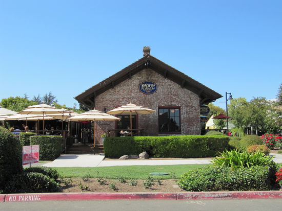 Pacific Blues Cafe im V Marketplace / Yountville