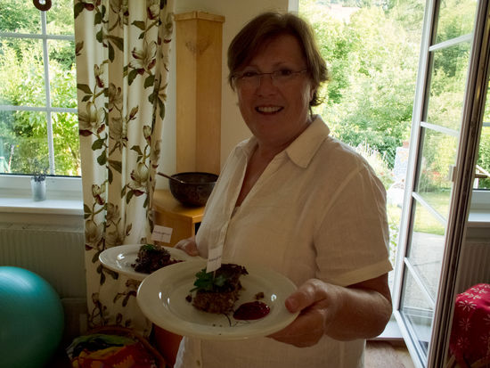 Lilo servierte uns zur Einstimmung MAKSALAATIKKO. 
Köstlich Lilo, vielen Dank!