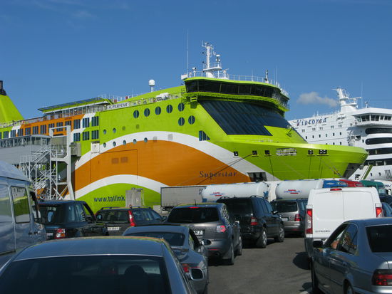 Superschnelle Fähre.... in nur 2 Stunden landeten wir in Helsinki.