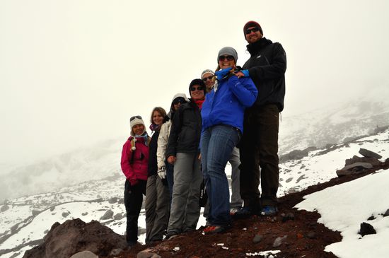 Meine Gruppe vor dem Gletscher: Cathrin, ich, Emma, Stefanie, Kevin, Susi und Johann