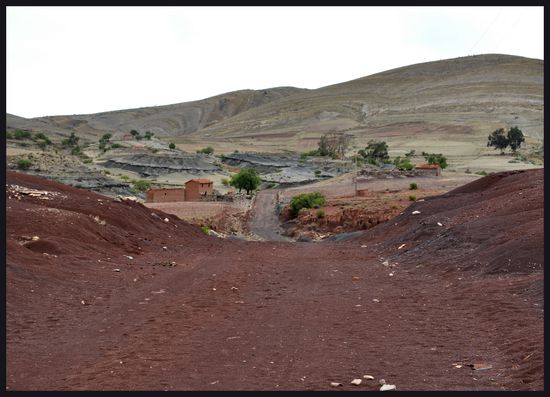 2. Tag, Marsch im Krater