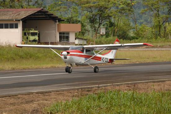 Unser 'Airbus' für unseren Flug zu den Sáparas nach Llanchama