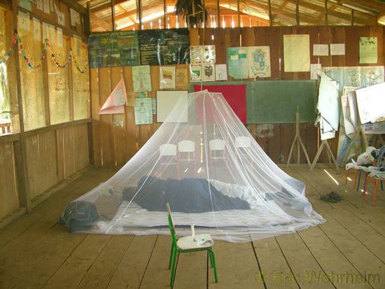 Unsere Schlafstätte im Schulgebäude