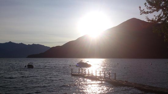Sonnenaufgang über dem Lago Maggiore