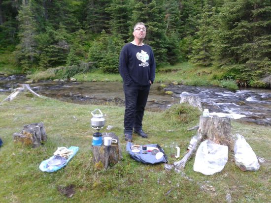 Stoney harrt der Dinge die da kommen