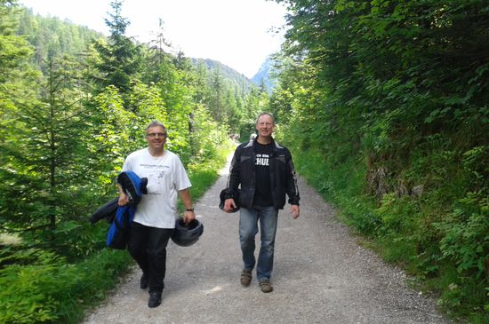 Auf dem Rückweg zu den Mopeds