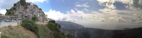 Die Festung und der Blick aufs Meer