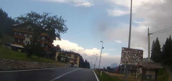 Regen setzt ein. Pass Cereda