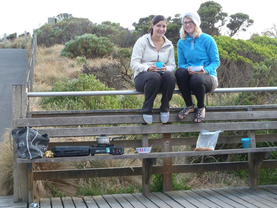 Das ist das gute am Campen, man kann fruehstuecken wo man will... 