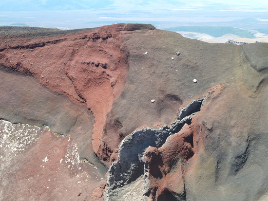 die Farben der verschiedenen Krater waren unglaublich!