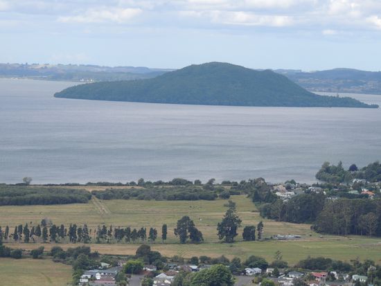 Ausblick von der Vinothek auf den Lake Rotorua
