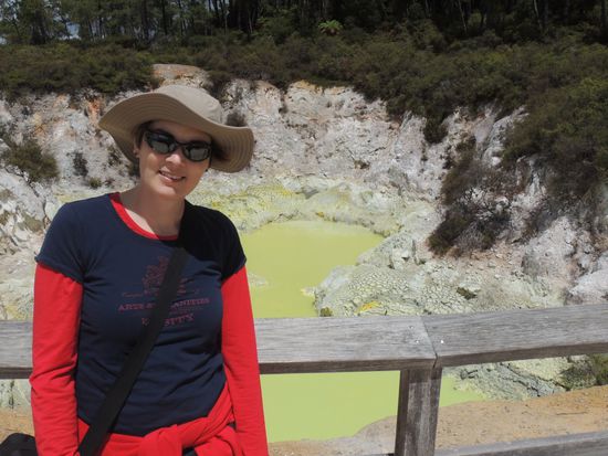 Des Teufels Badewanne, ein Schwefelsee.