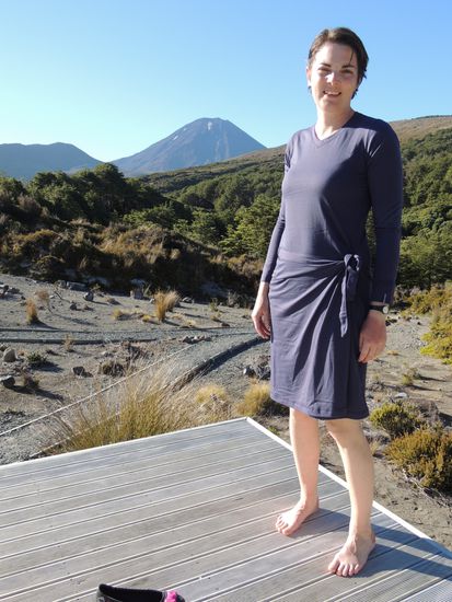 Eva ist bereits "dressed for dinner"!