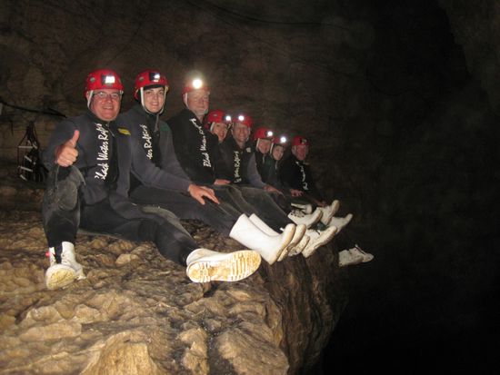 Das Team nach der Stärkung mit Kakao und Keksen.