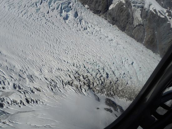 Gletscherspalten des Fox Gletschers, des "Zwillings" vom Franz Josef Gletscher, allerdings mit 23km um einiges länger!!
