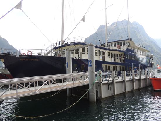 Unser Schiff für 2 Tage , 40m lang, 700t schwer.