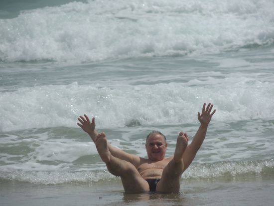 Baylys Beach - erstmals im Tasmanischen Meer. JUBEL!!!!