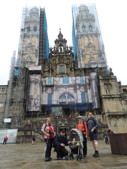 Kathedrale von Santiago de Compostela - wir haben es geschafft. Müde, naß aber glücklich und zufrieden 