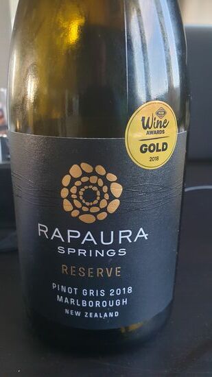 Sunset Drink in der Sunset Cabin 